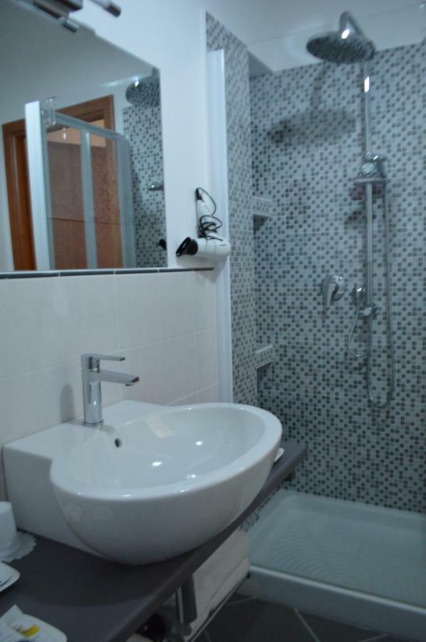 Roma Eur Bed & Breakfast Exterior photo